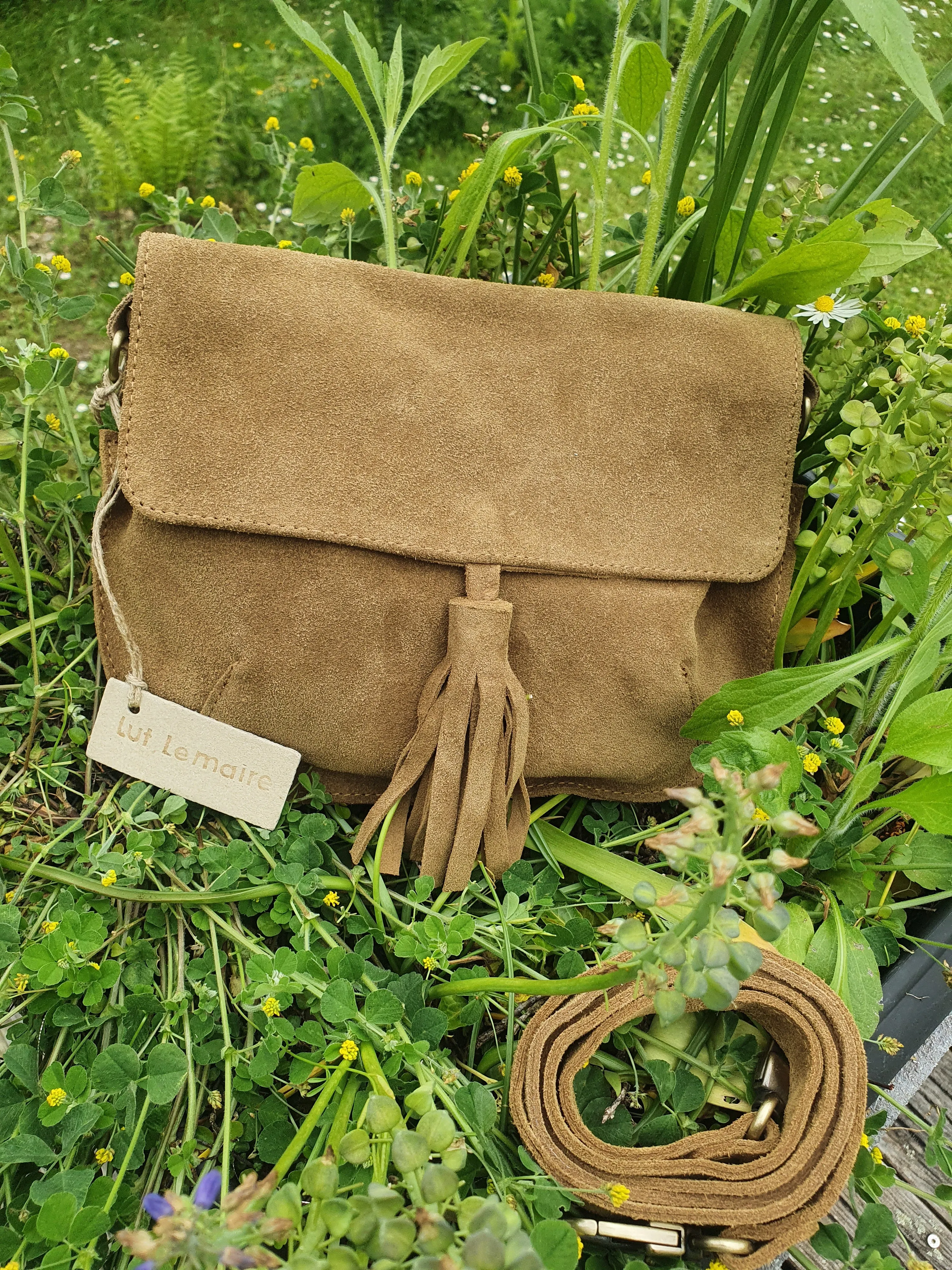 Leather pochette FOUZIA