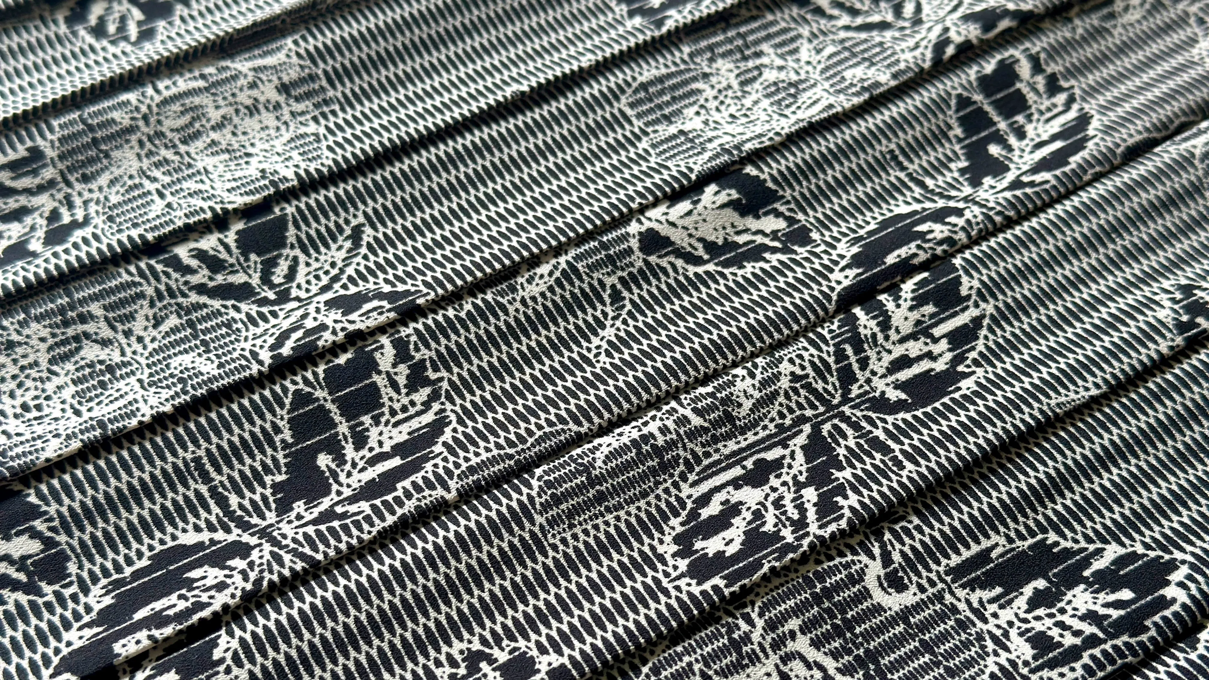Xiang Cao 香草 Vanilla Modernized Ming Dynasty Summer Bijia Vest Set